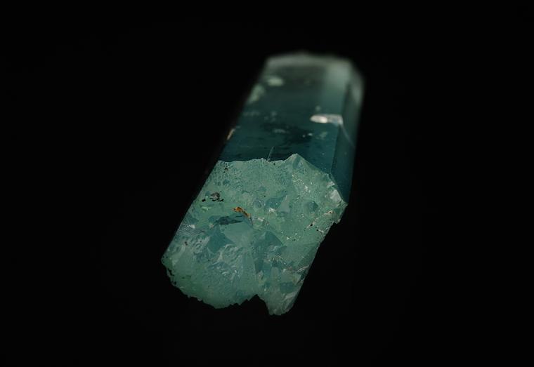 BERYL var. Aquamarine